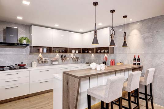 ESSENTIAL - Everything